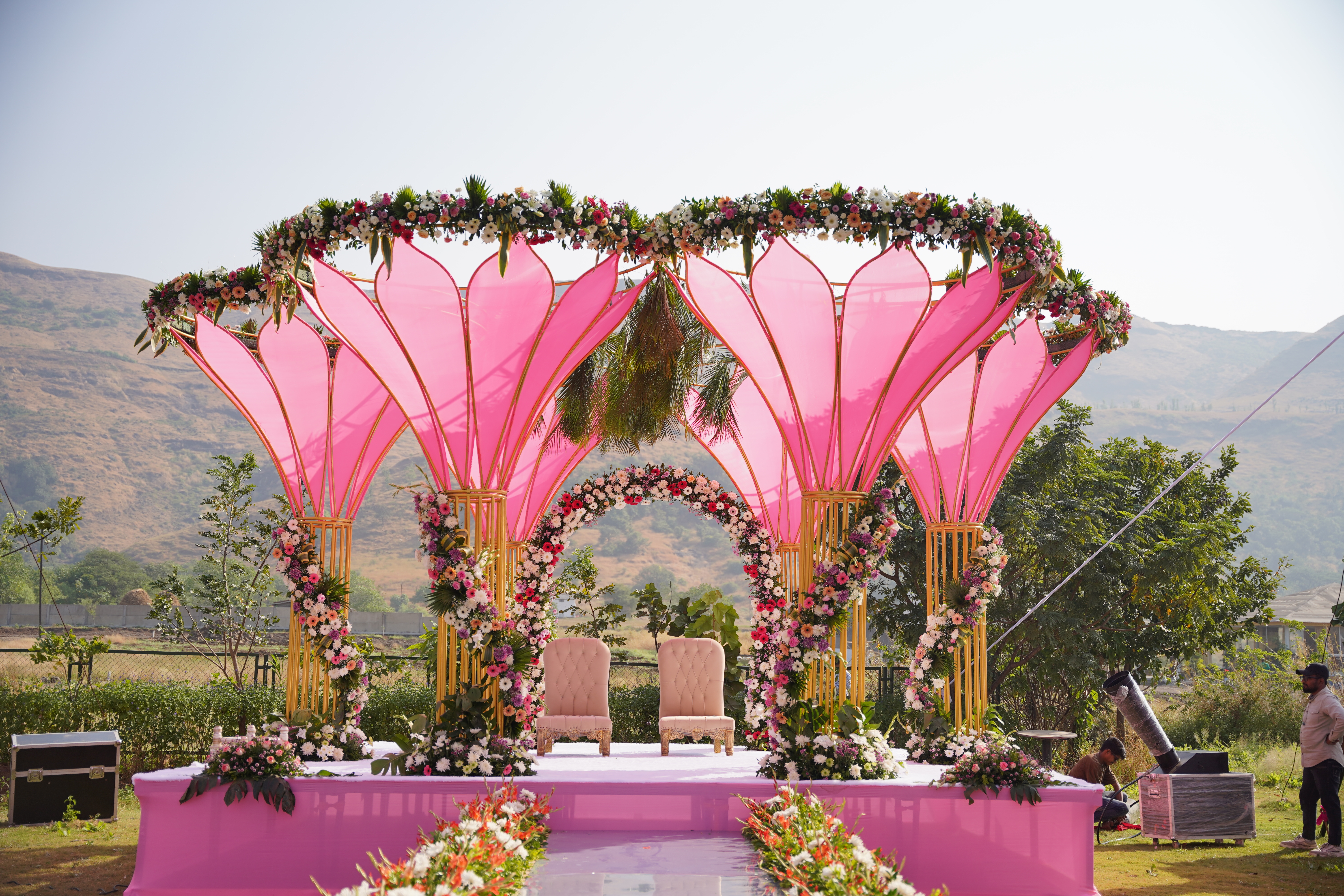 beautiful_and_best_decorated_resort_for_wedding_in_nashik